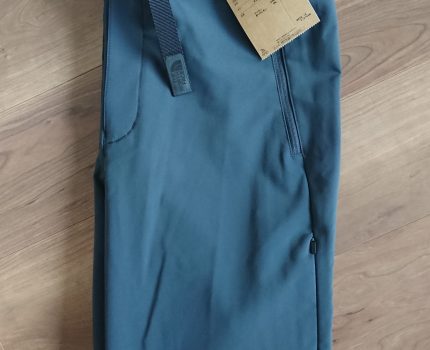 化繊の洋服に挑戦