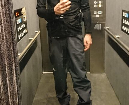 化繊の服を着て山へ