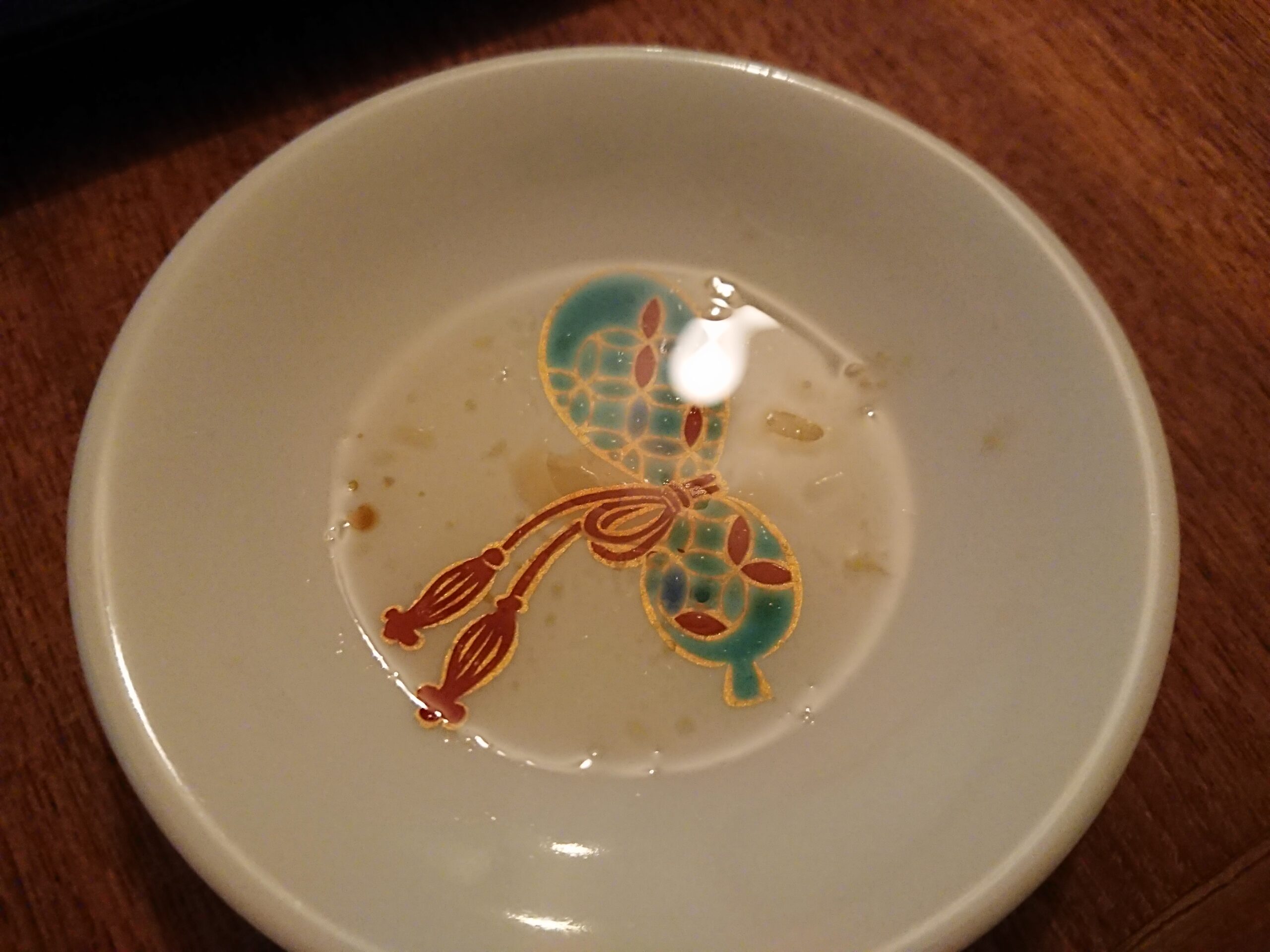アトピー状態で痒過ぎて寝れず全部試したらお酢だった