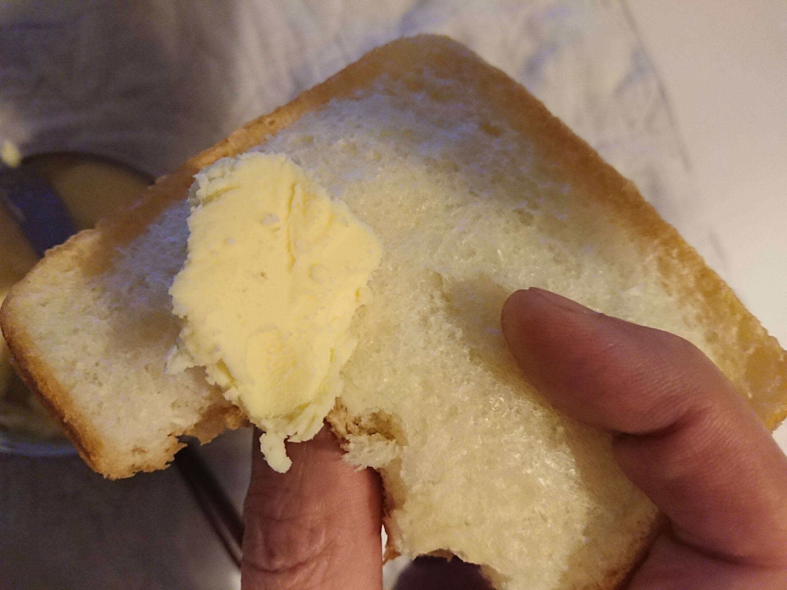 今の問題は匂いではなく視覚かもしれない